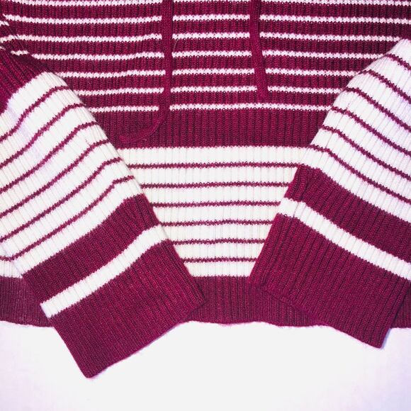 EUC Women’s Medium Romeo + Juliet Couture LS Lace Up Knitted Sweater - Picture 5 of 8